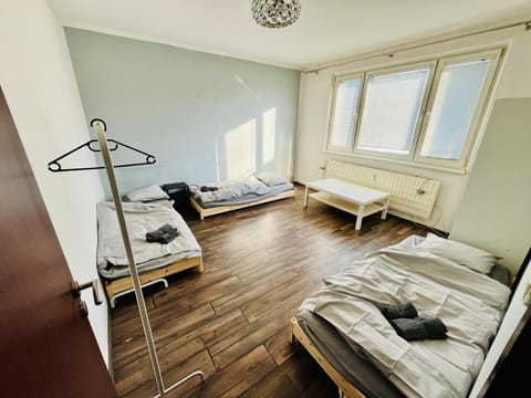 Free Wifi - Harmony Hideaways Apartamento in Bratislava