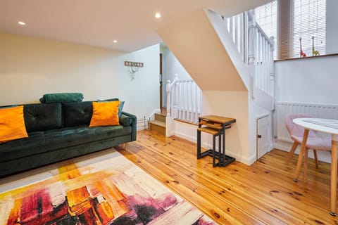 Host & Stay - Millers Coach House House in Hexham