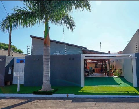 Rubi casa de temporada com piscina aquecida e área gourmet House in State of São Paulo