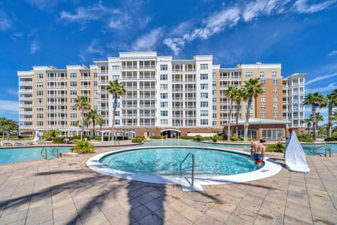 Reflections 402 by Emerald Coast Retreats House in Lower Grand Lagoon