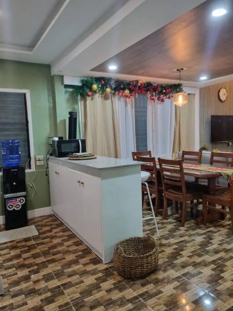 QHouse - 2 Storey House with 4 Bedrooms and 2 Bathrooms House in Cagayan de Oro