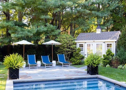 Steve's Place: Heated Pool, 3BR Southold Home, Beach Maison in Southold