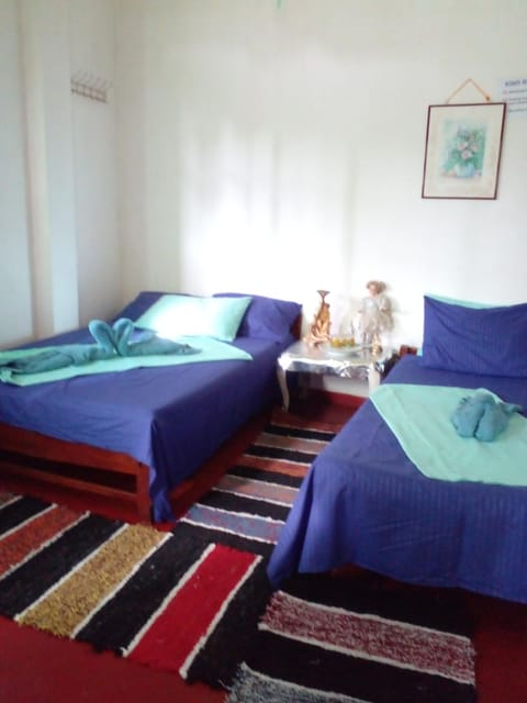 Bernie guest house Bed and Breakfast in Negombo