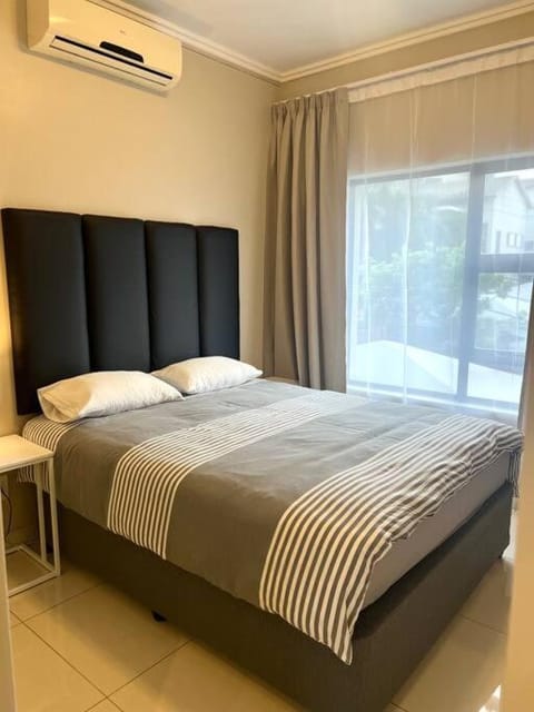 Seasons Court umhlanga 2bed Apt Apartment in Umhlanga