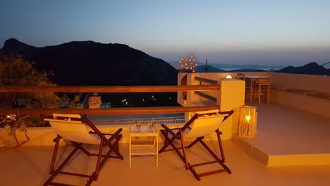 1875 panoramic stone house House in Naxos, Naxos and Lesser Cyclades, Greece