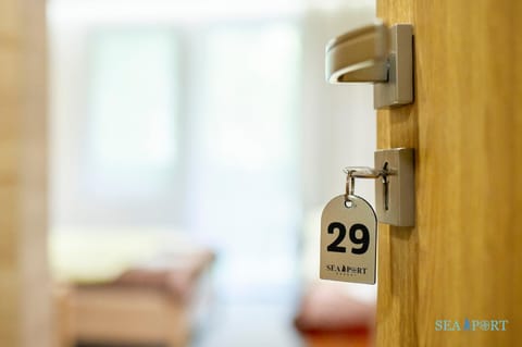 Lobby or reception, Photo of the whole room, Logo/Certificate/Sign