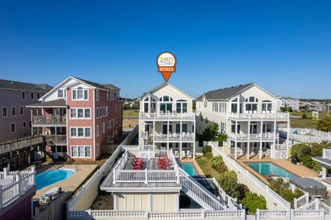 Imperial Palace 12 Bedroom Oceanfront Home Condo in Kill Devil Hills