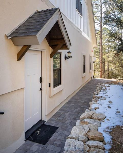 Fawn Chalet in the Prescott Pines Near Downtown Appartement in Prescott