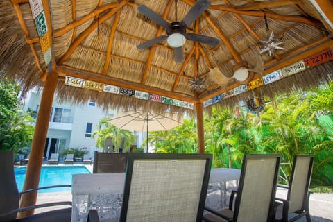 Seating area, Swimming pool