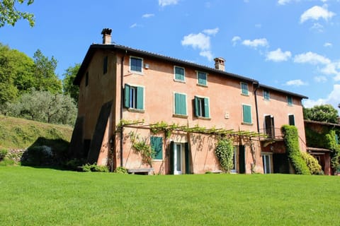 Property building, Facade/entrance, Garden