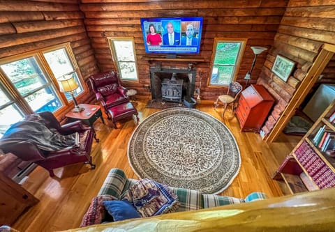 Mountaintop Meadows House in Ashe County