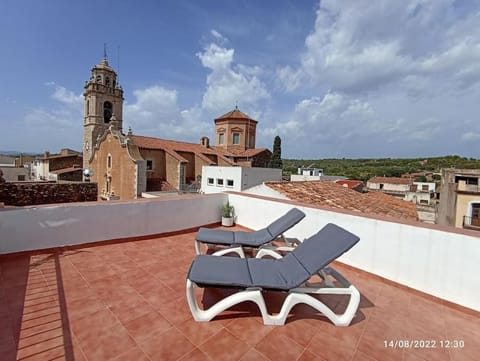 Casa de pueblo, entre mar y montaña, con spa. Plaza Mayor House in Baix Maestrat