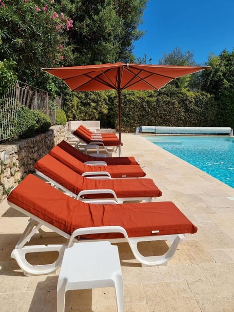 Patio, Pool view, Swimming pool, sunbed