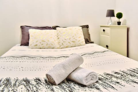 Le Chaleureux Bressan Apartment in Bourgogne-Franche-Comté