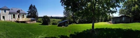 Gîte de France Gîte bel air 3 épis - Gîte de France 6 personnes MAE-0124 Apartment in Auvergne-Rhône-Alpes