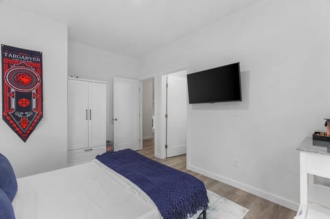 Balerion's Shadowed Suite Vacation rental in Capitol Hill