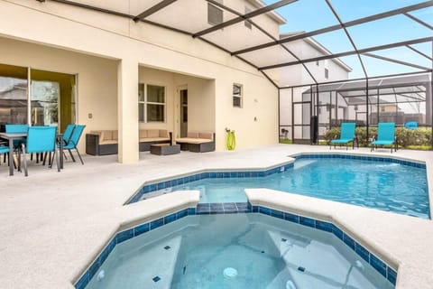 30-Guest Home w Theme Rooms Games Resort Access Maison in Kissimmee