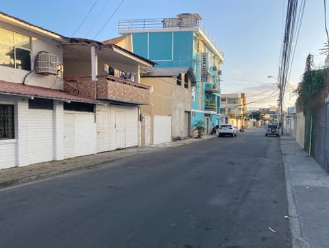 Property building, Neighbourhood, City view, Street view