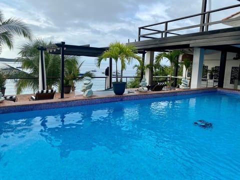 Balcony/Terrace, Swimming pool