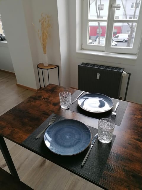 Business Apartment mit neuem Bad / WLAN / Smart-TV / Küche Apartment in Mannheim