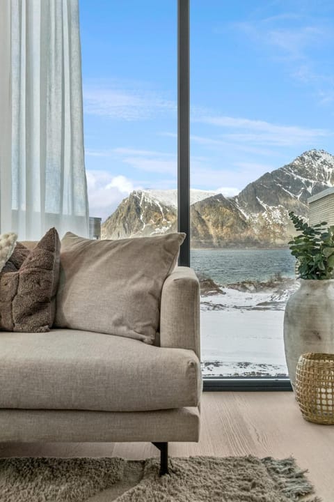 New high end cabin, Lofoten House in Lofoten