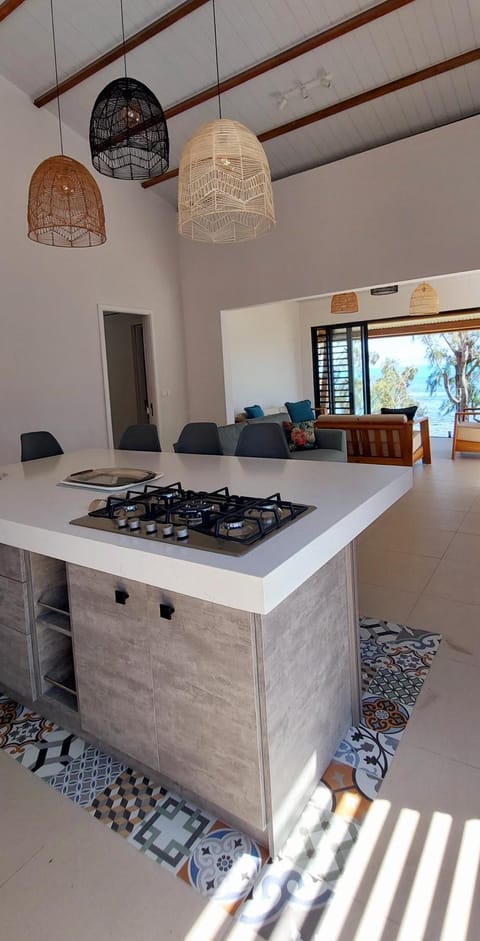 Canari Waterfront Villas Bed and Breakfast in Mauritius