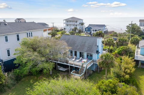 Flip Flop Paradise House in Folly Beach