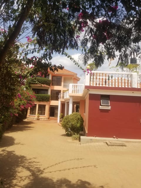 Spannet Suites Hotel in Uganda