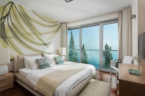 Bedroom, Sea view