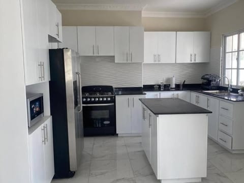 Kitchen or kitchenette, dishwasher, minibar, pet friendly