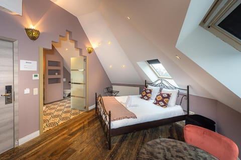 Dock 29 Bed and Breakfast in Antwerp