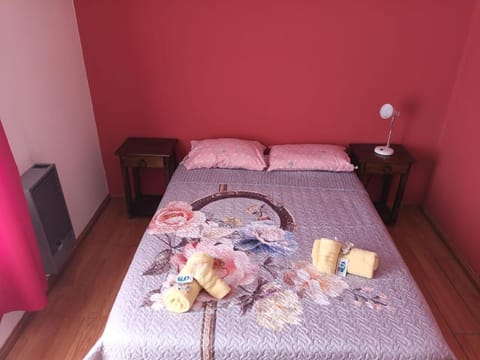 Bed, Photo of the whole room