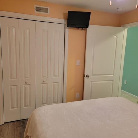 Champagne Isle Resort Unit 107 Apartment hotel in North Wildwood