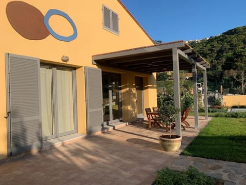 Entspannende Landvilla House in Campo nell'Elba