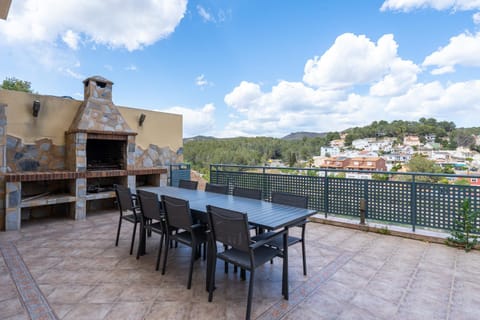 Vistabella House in Baix Penedès