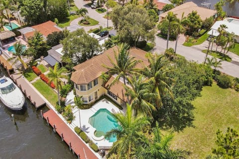 Ocean Oasis - Epic Waterfront Casa in Lauderdale-by-the-Sea