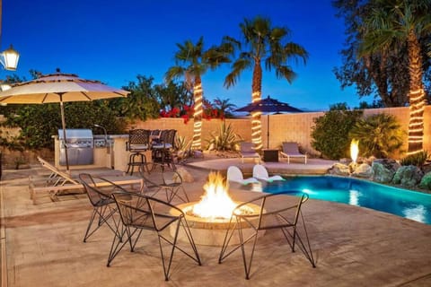 The Luxe House With Resort Style Pool House in La Quinta