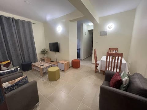 Elly's Cozy Apartment Condo in Arusha