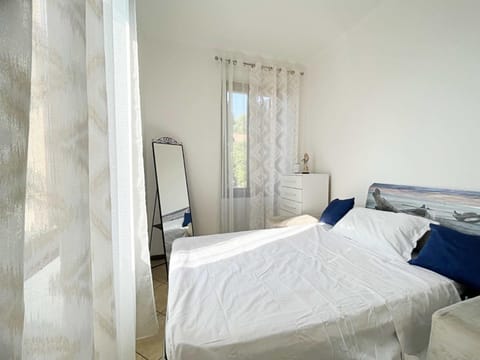 Appartamento confortevole con terrazza Apartment in Como