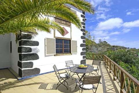 Ferienhaus mit Privatpool für 6 Personen ca 180 qm in Tijarafe, La Palma Westküste von La Palma Casa in La Palma
