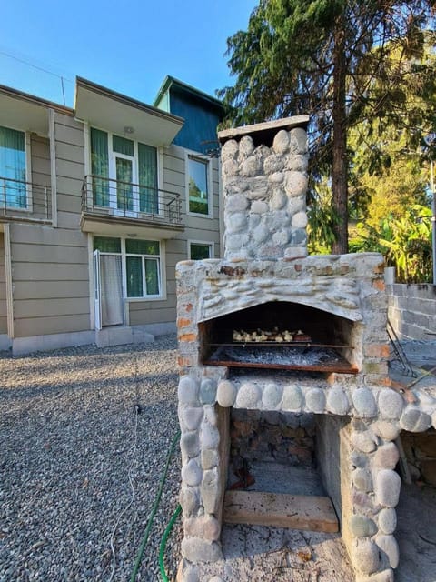 BBQ facilities, Garden