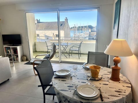 Étel - Appartement 2P 43m² avec Balcon, WiFi, Animaux admis, Parking Privé - FR-1-479-155 Apartamento in Étel