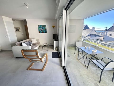 Étel - Appartement 2P 43m² avec Balcon, WiFi, Animaux admis, Parking Privé - FR-1-479-155 Apartamento in Étel