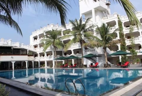 Hotel Aarya Grand Hotel in Ahmedabad