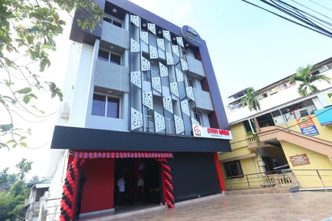 GYPSY HOTEL CUSAT Hotel in Kochi
