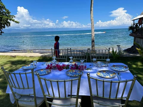 Natural landscape, Banquet/Function facilities, Dining area, Beach, Sea view