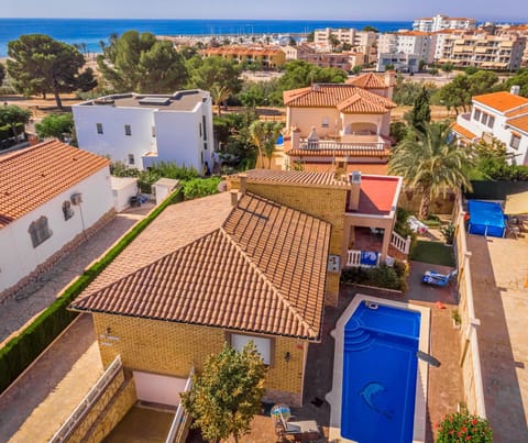 Facade/entrance, Bird's eye view, Pool view, Street view