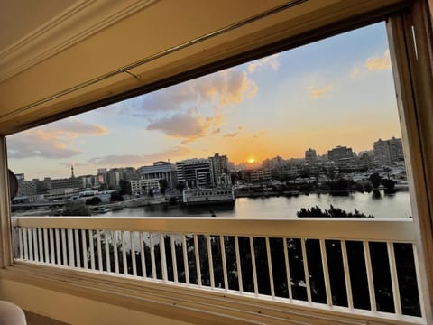 Nile view Zamalek Abuelfeda's Three bedrooms Apartment in Cairo