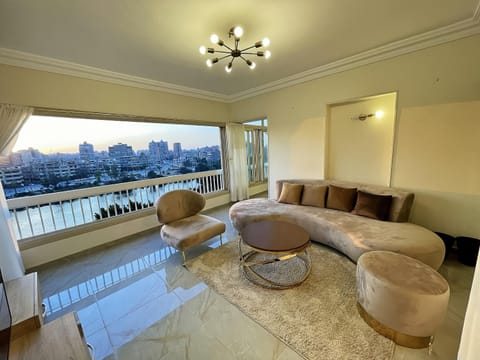 Nile view Zamalek Abuelfeda's Three bedrooms Apartment in Cairo