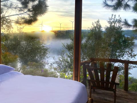 Bed, Day, Natural landscape, Balcony/Terrace, Bedroom, Lake view, Sea view, Sunrise